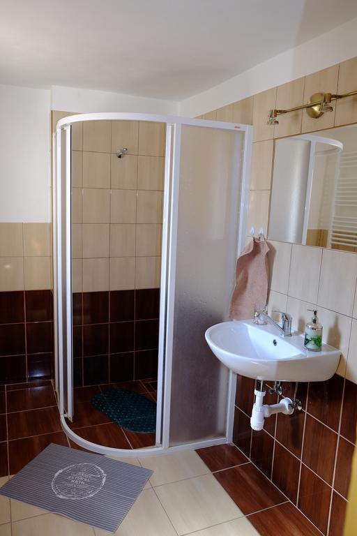 Ubytovani U Maminky Guest House Lednice Bagian luar foto