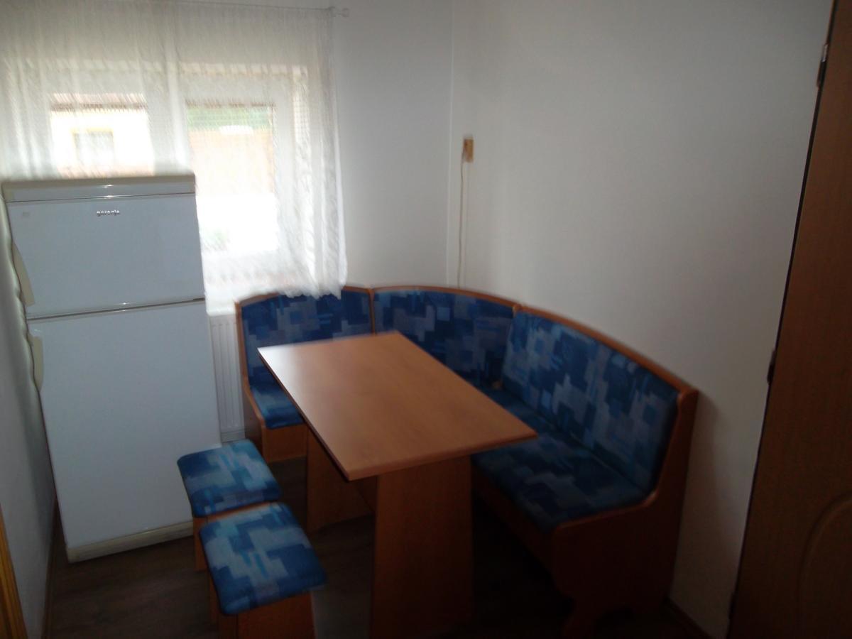 Ubytovani U Maminky Guest House Lednice Bagian luar foto