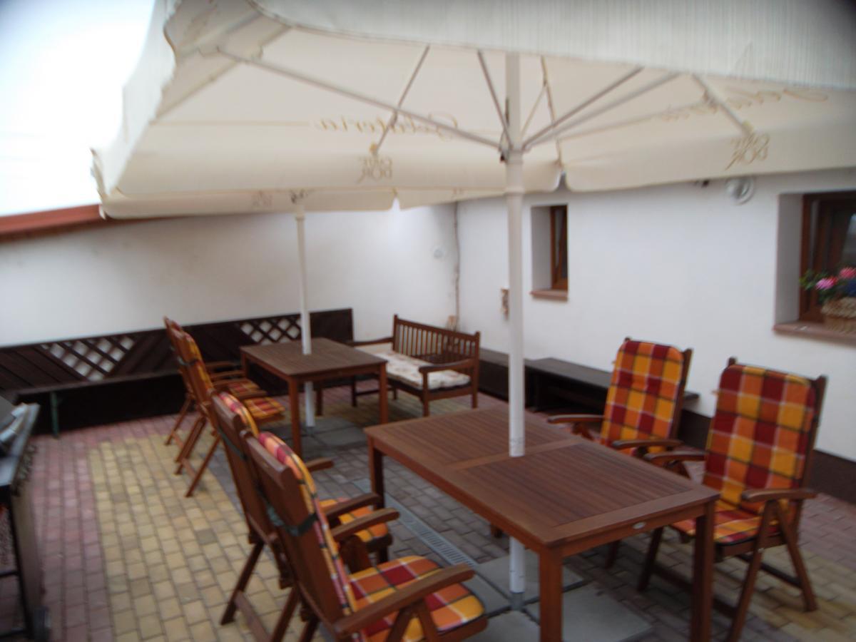 Ubytovani U Maminky Guest House Lednice Bagian luar foto